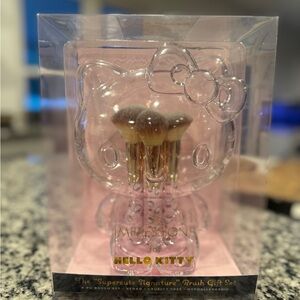Hello Kitty Pink Brush Gift Set